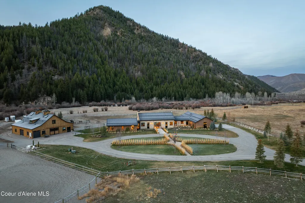 708 E Fork Road Hailey ID 83333