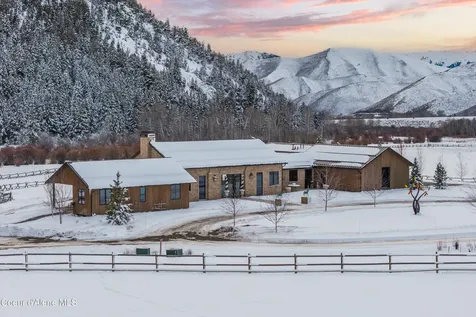 708 E Fork Road Hailey ID 83333