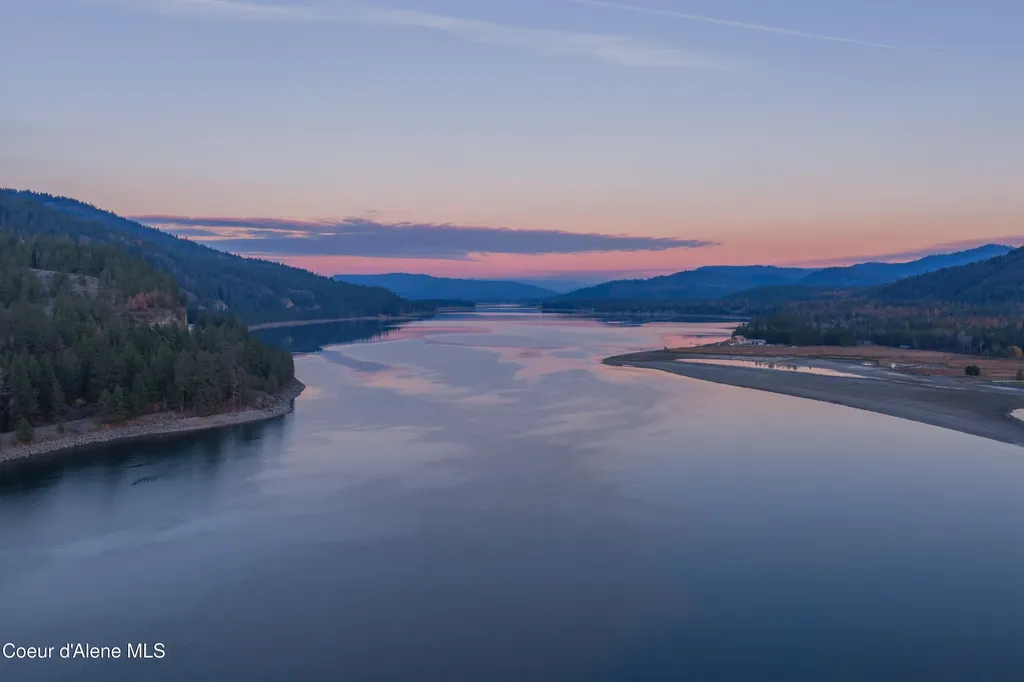 Nna Woodchuck Dr, Lot 15 Priest River ID 83856