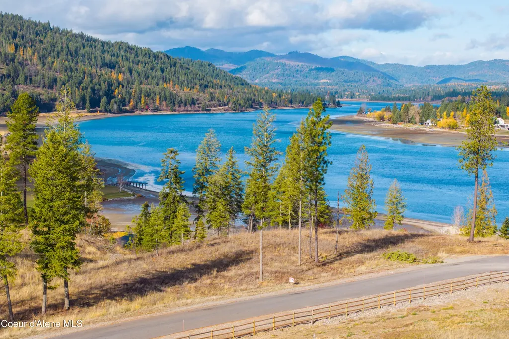 Nna Woodchuck Dr, Lot 15 Priest River ID 83856