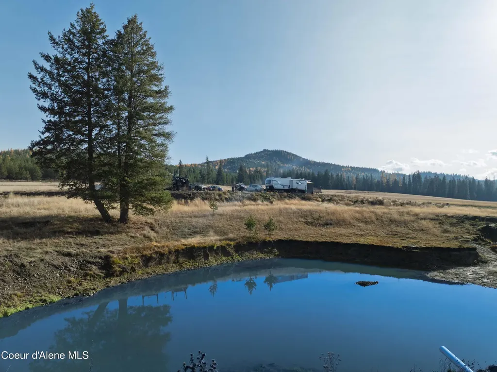 109 Liberty Lane Santa ID 83866