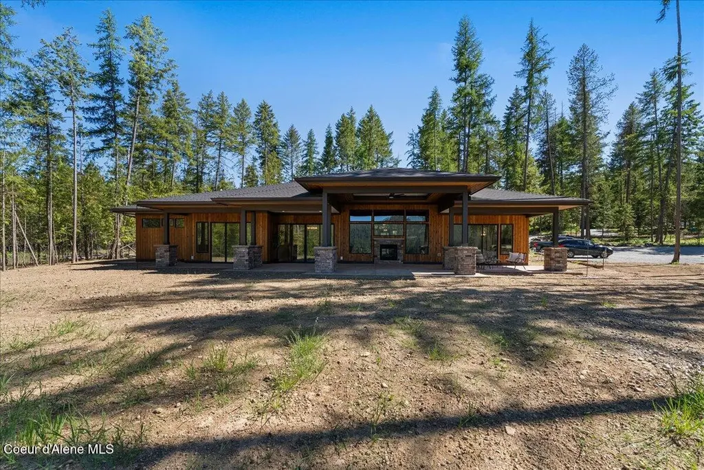 184 Willow Bay Road Priest River ID 83856