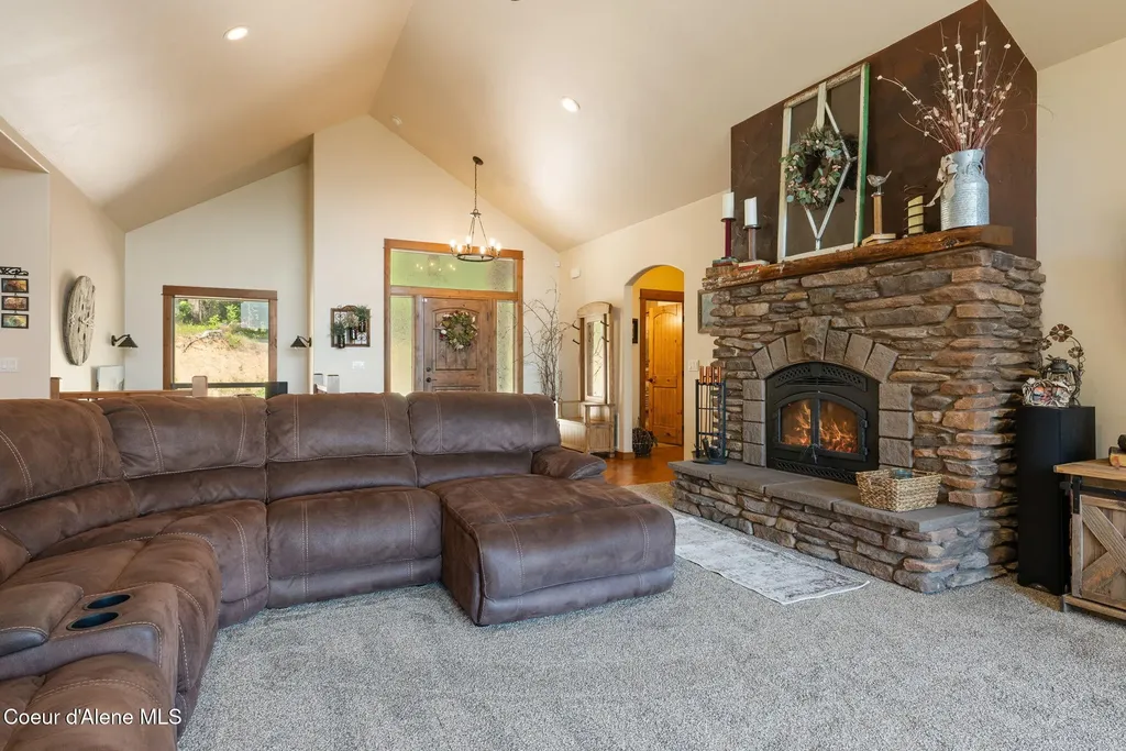 17378 N Freddi Road Rathdrum ID 83858