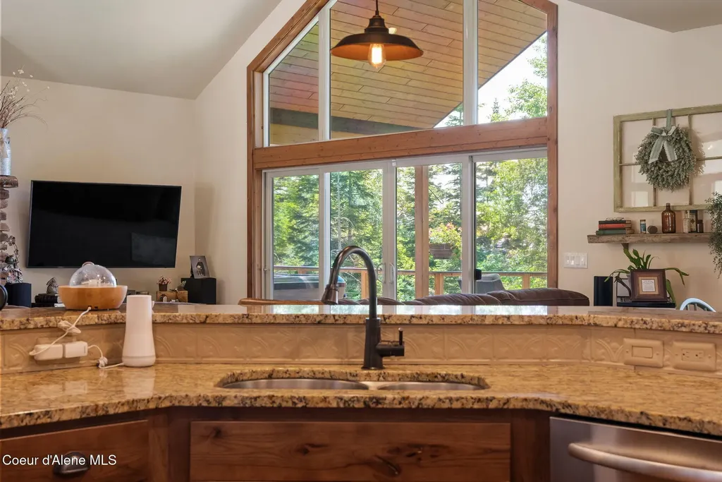 17378 N Freddi Road Rathdrum ID 83858