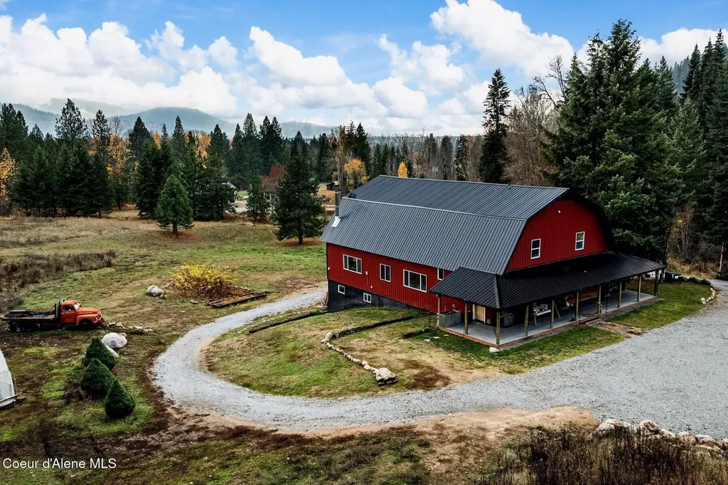 467 Manley Creek Road Laclede ID 83841