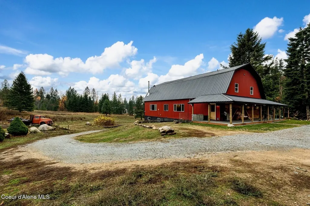 467 Manley Creek Road Laclede ID 83841