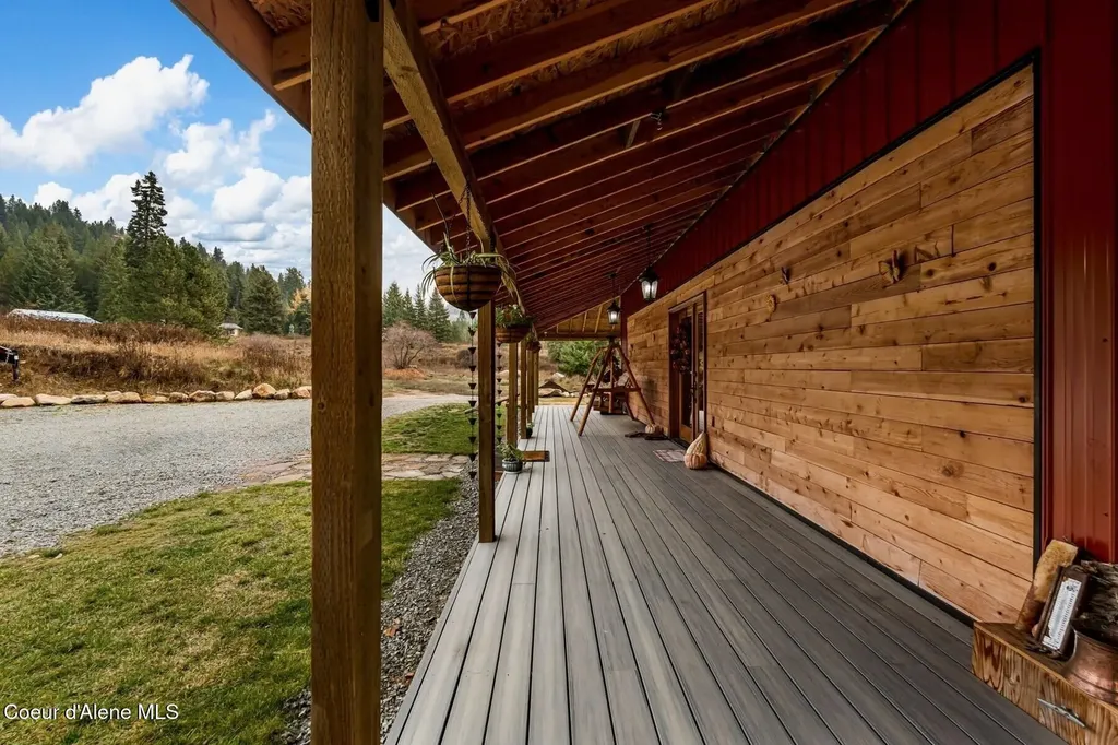 467 Manley Creek Road Laclede ID 83841