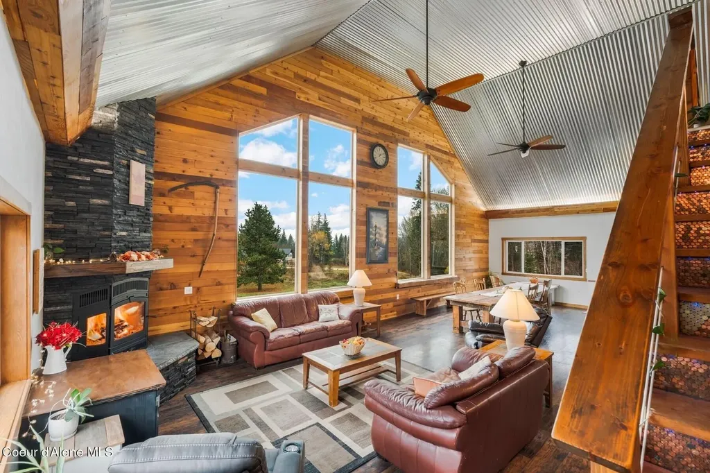 467 Manley Creek Road Laclede ID 83841