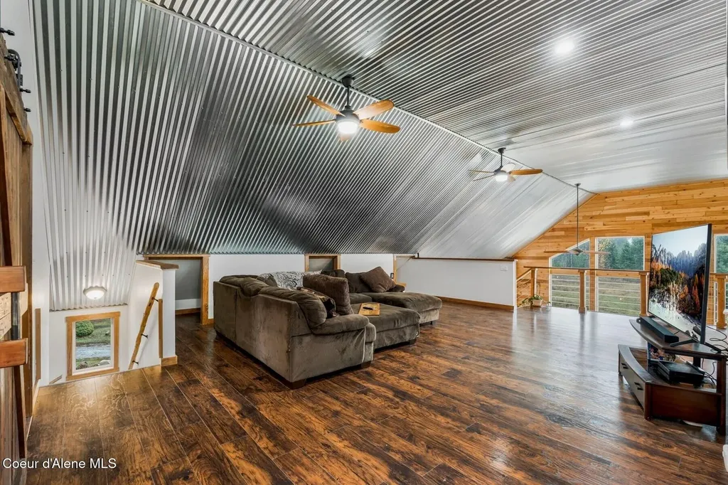 467 Manley Creek Road Laclede ID 83841