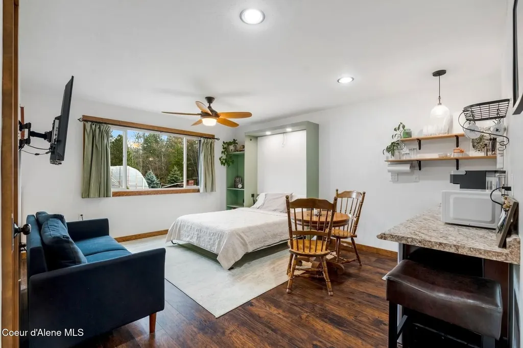 467 Manley Creek Road Laclede ID 83841