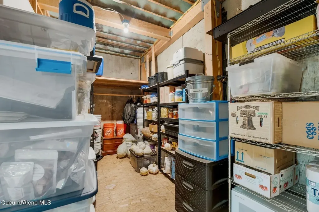 467 Manley Creek Road Laclede ID 83841