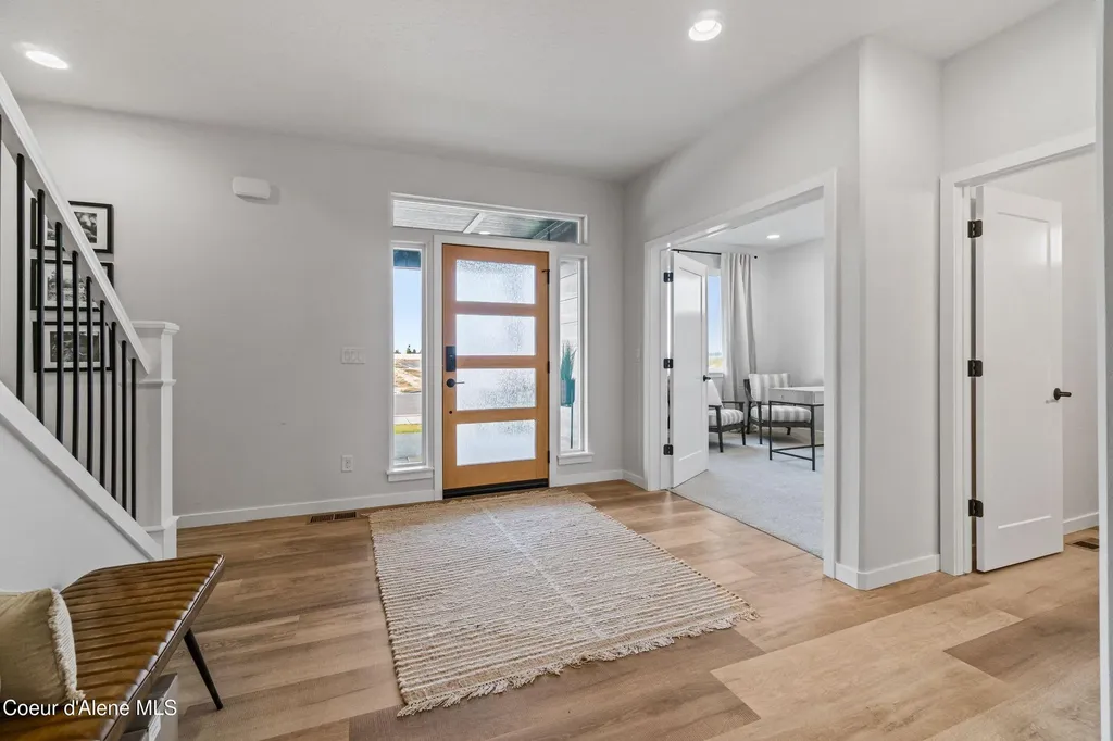 3283 N Segar Loop Post Falls ID 83854