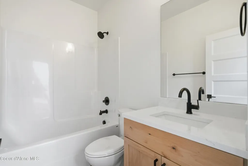 1619 Gondola Court Sandpoint ID 83864