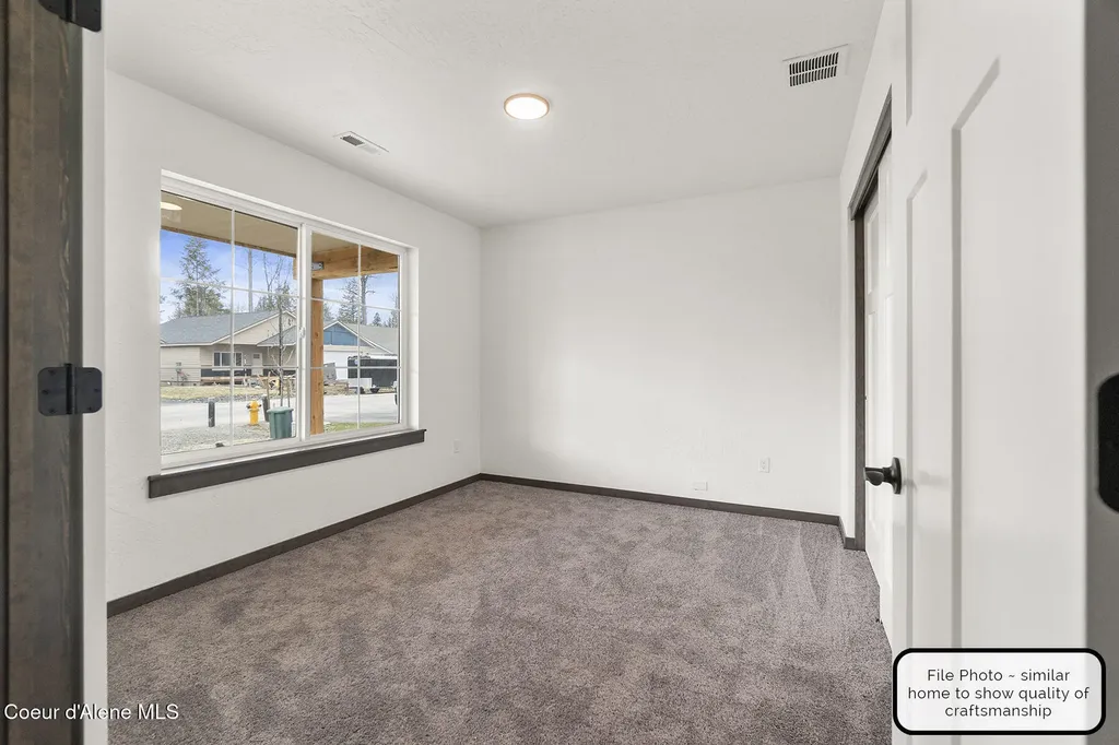 9066 W Swather Avenue Rathdrum ID 83858