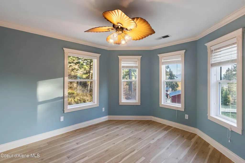 2383 Sunnyside Road Sandpoint ID 83864