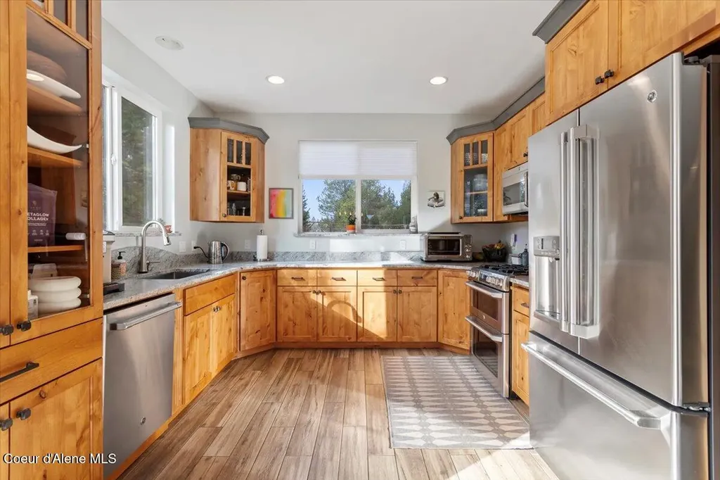 2380 Dufort Road Sagle ID 83860