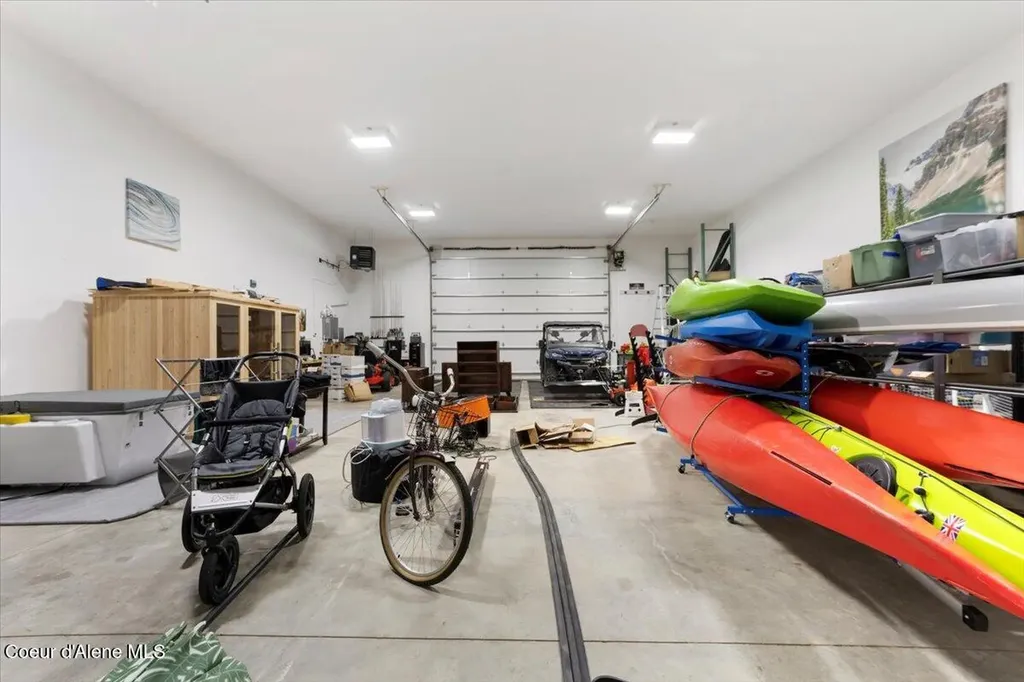2380 Dufort Road Sagle ID 83860