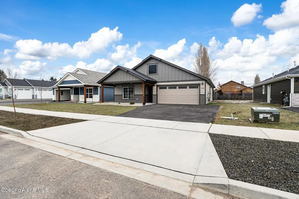 2302 Maverick Court Sandpoint ID 83864