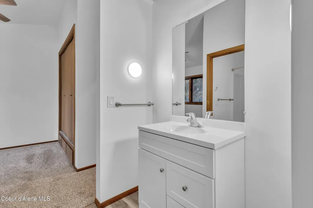 3010 E Rivercrest Drive Post Falls ID 83854