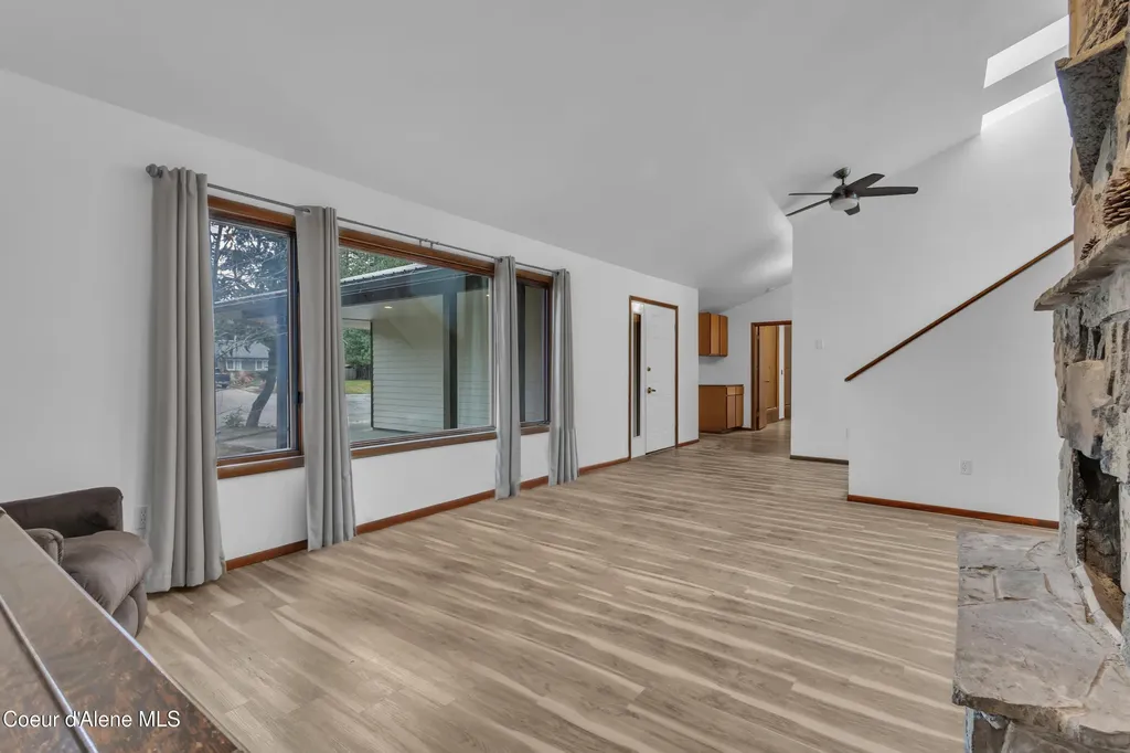 3010 E Rivercrest Drive Post Falls ID 83854