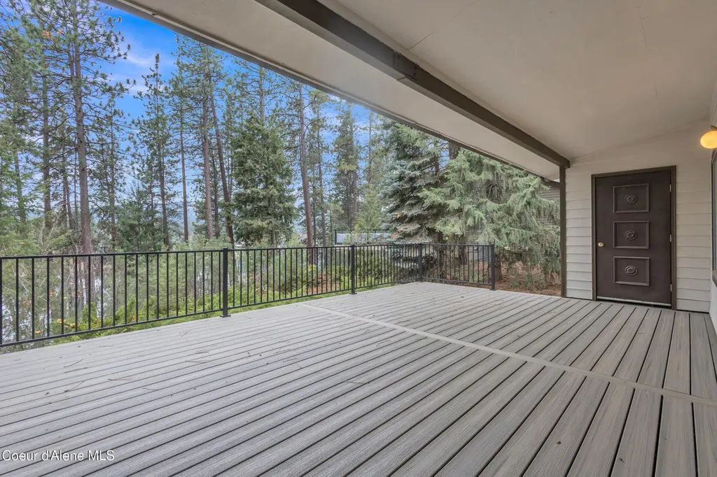 3010 E Rivercrest Drive Post Falls ID 83854