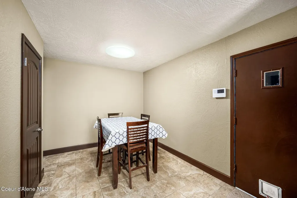 164 W Hilgren Avenue Hayden ID 83835