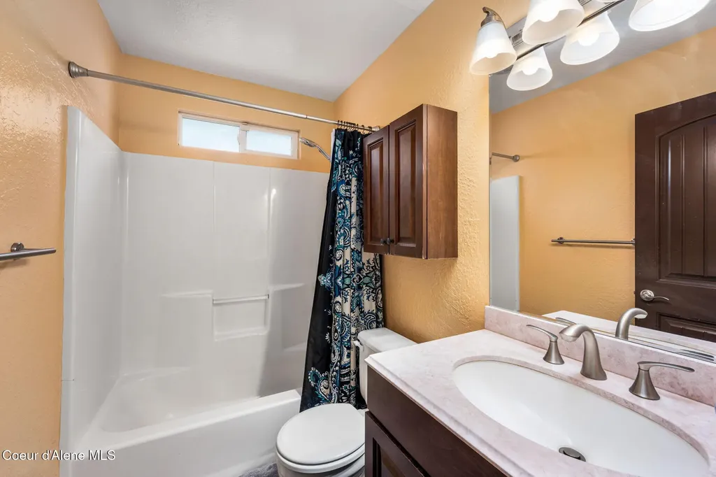 164 W Hilgren Avenue Hayden ID 83835