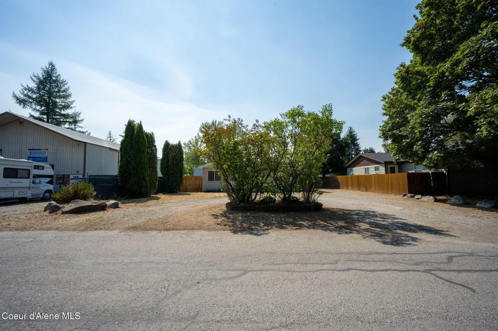 164 W Hilgren Avenue Hayden ID 83835