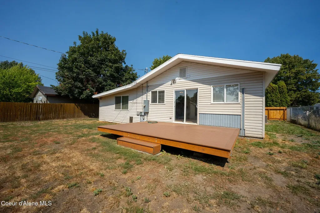 164 W Hilgren Avenue Hayden ID 83835