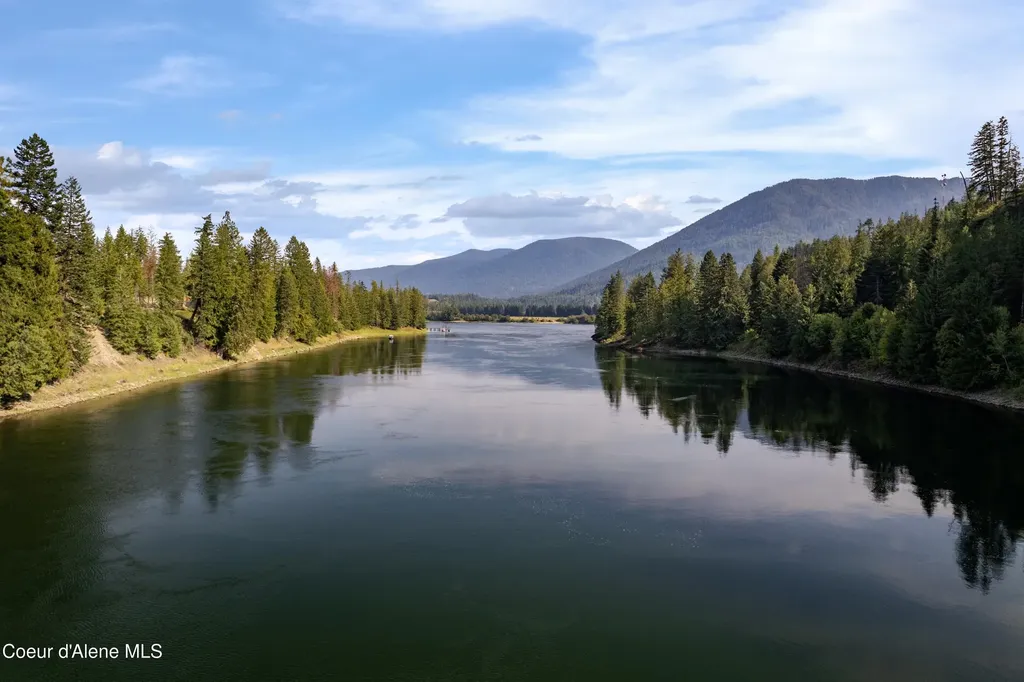 Nka Condor Drive Clark Fork ID 83811