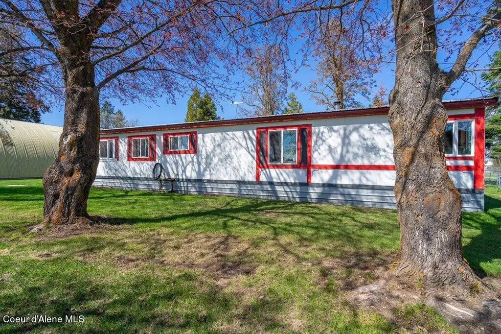 3520 West Cranston Avenue Hayden ID 83835