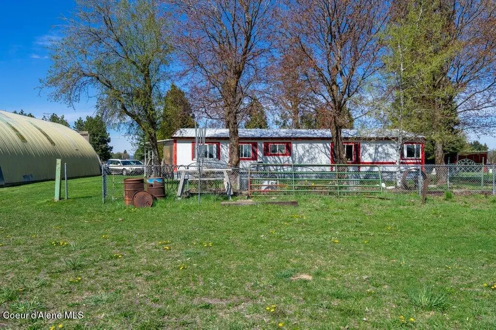 3520 West Cranston Avenue Hayden ID 83835