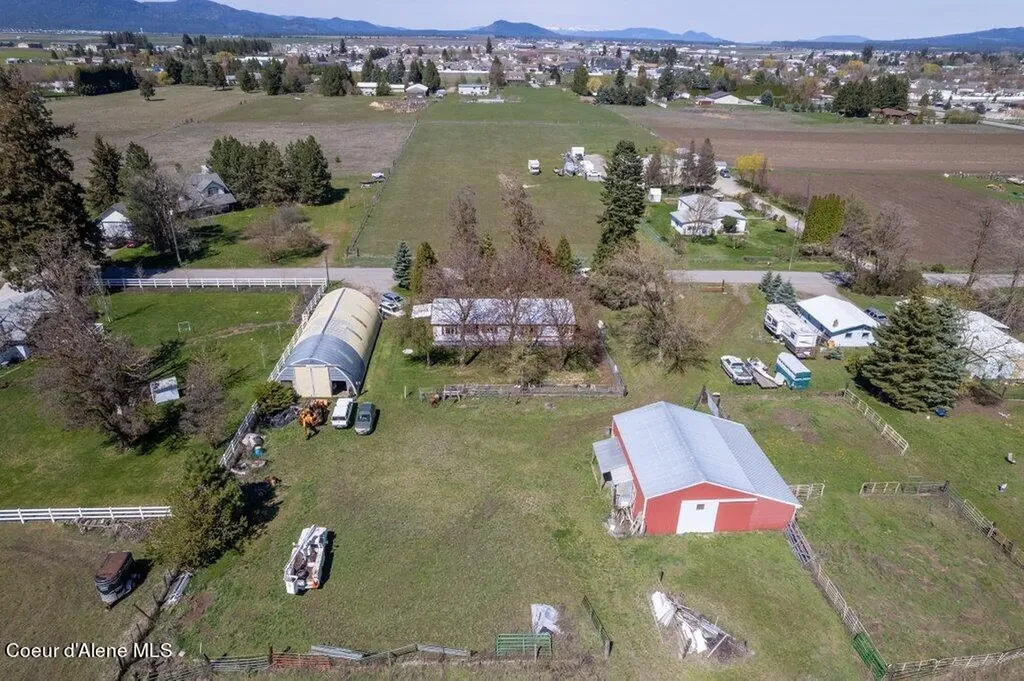 3520 West Cranston Avenue Hayden ID 83835