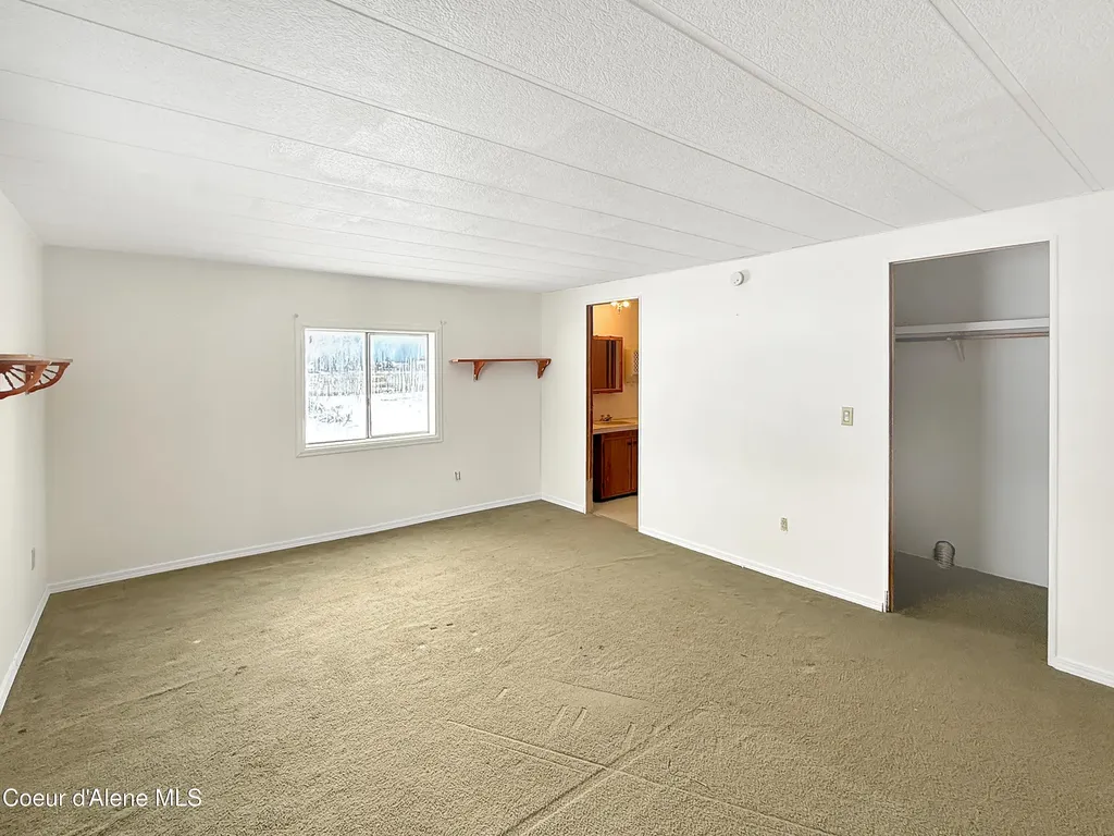 3520 West Cranston Avenue Hayden ID 83835