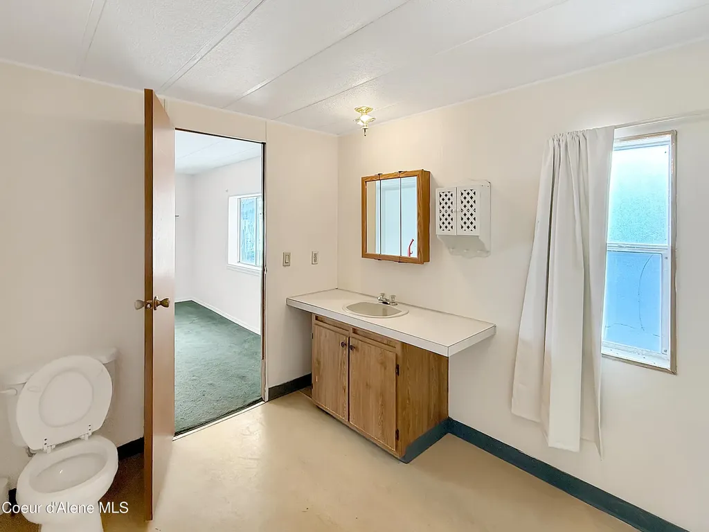 3520 West Cranston Avenue Hayden ID 83835