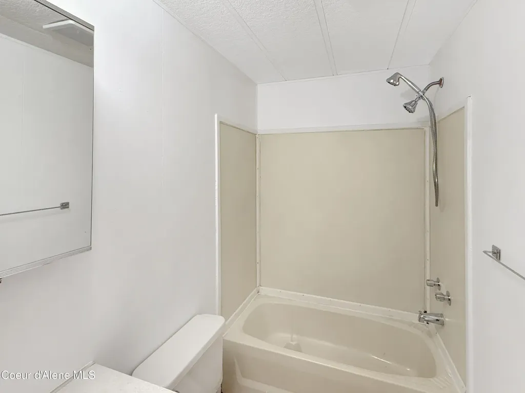 3520 West Cranston Avenue Hayden ID 83835
