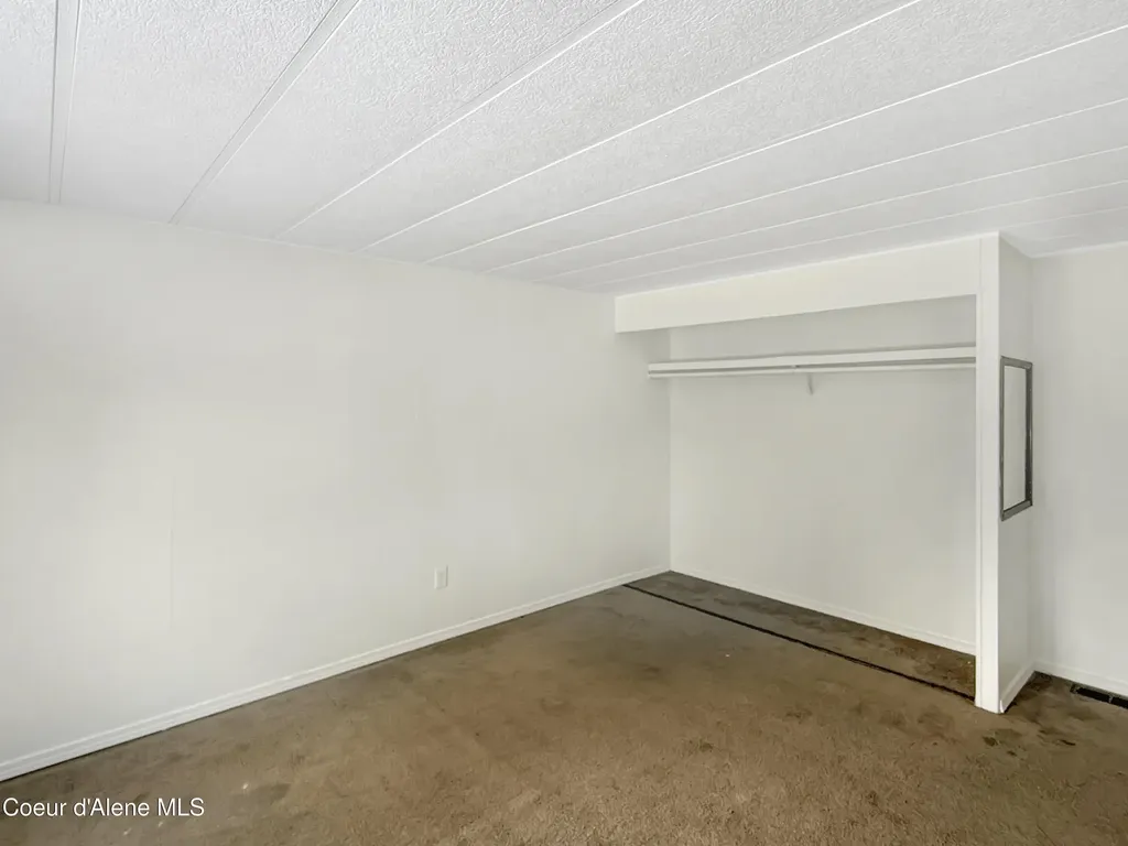 3520 West Cranston Avenue Hayden ID 83835