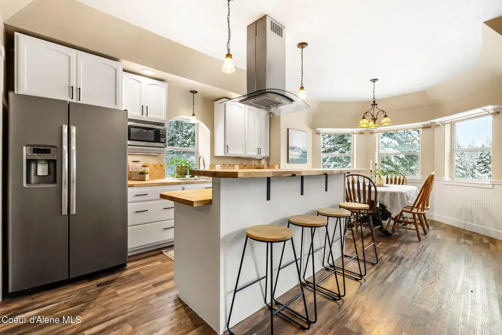 162 S Cedar View Estates Road Blanchard ID 83804
