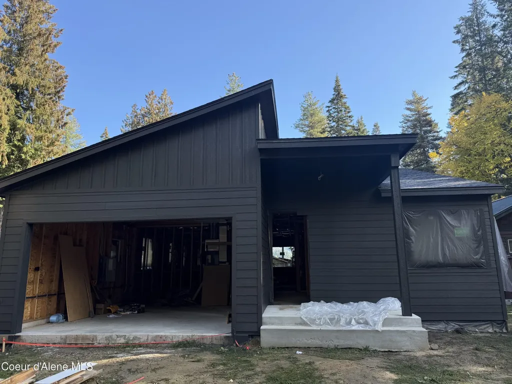 47 White Fir Lane Nordman ID 83848