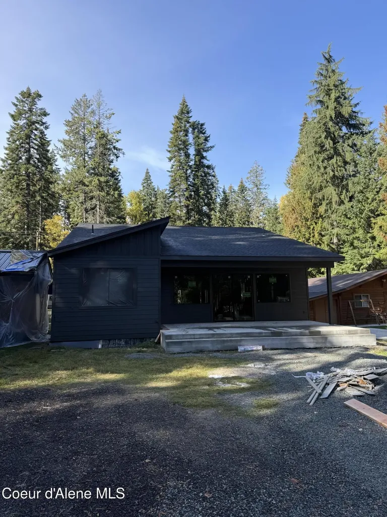 47 White Fir Lane Nordman ID 83848