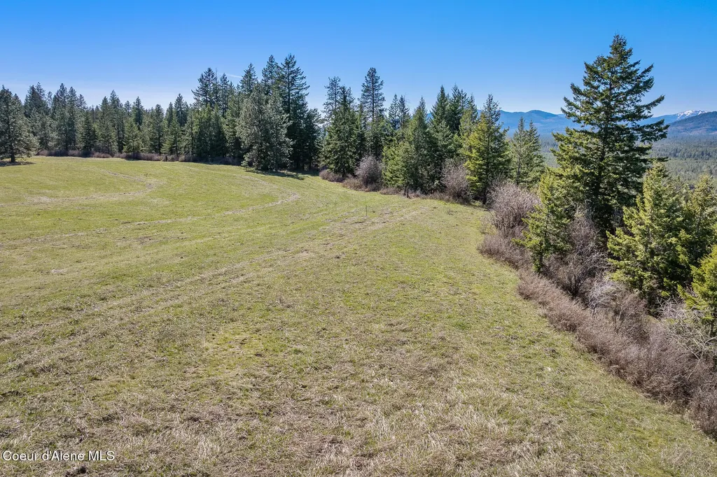 N Rimrock Road Hayden ID 83835