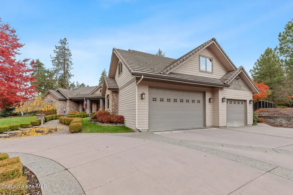 2240 E Woodstone Drive Hayden ID 83835