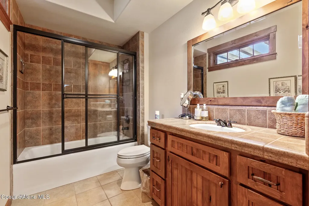 2240 E Woodstone Drive Hayden ID 83835