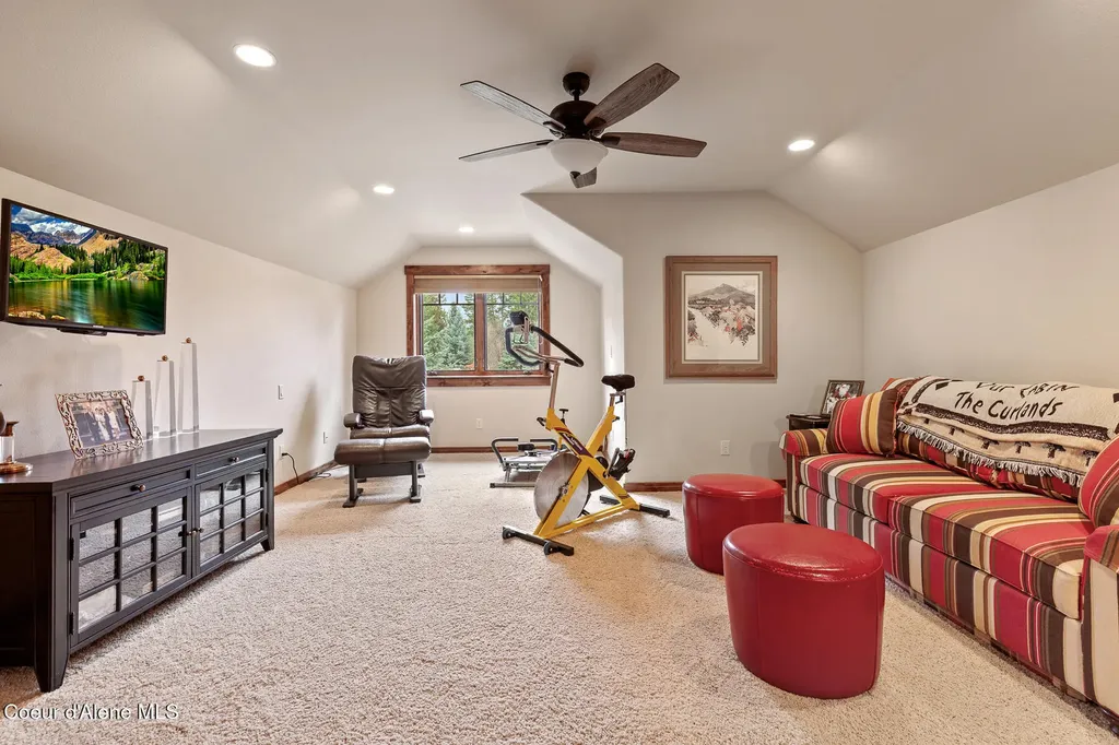 2240 E Woodstone Drive Hayden ID 83835