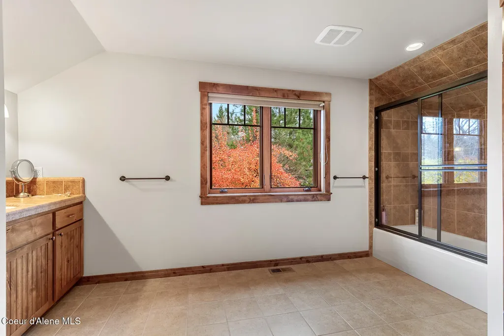 2240 E Woodstone Drive Hayden ID 83835