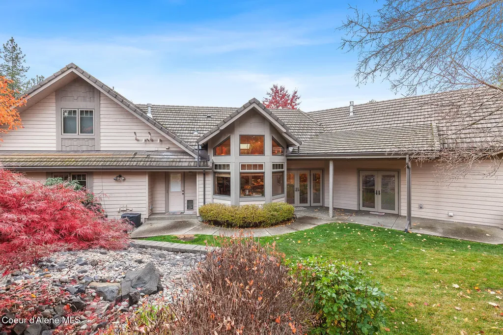 2240 E Woodstone Drive Hayden ID 83835