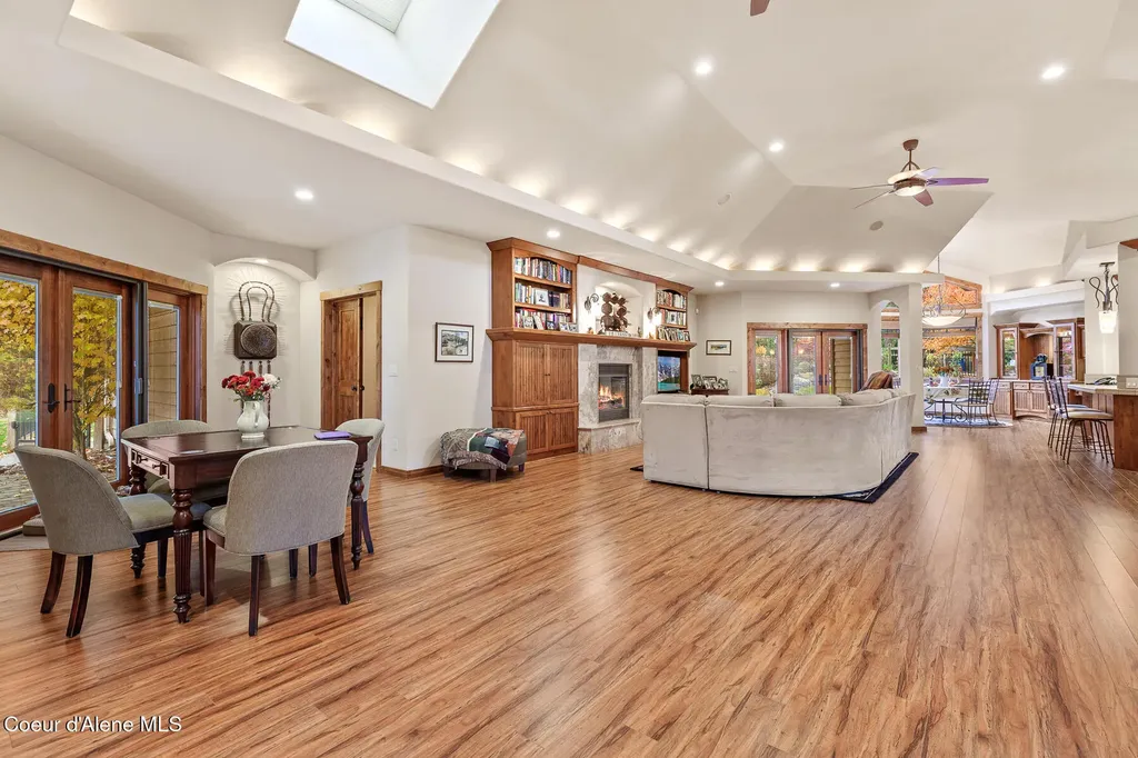 2240 E Woodstone Drive Hayden ID 83835