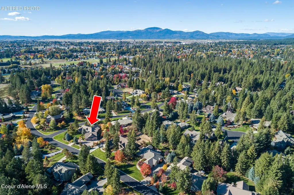 2240 E Woodstone Drive Hayden ID 83835