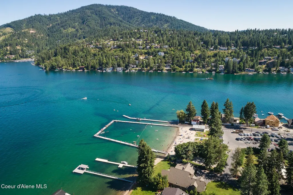2240 E Woodstone Drive Hayden ID 83835