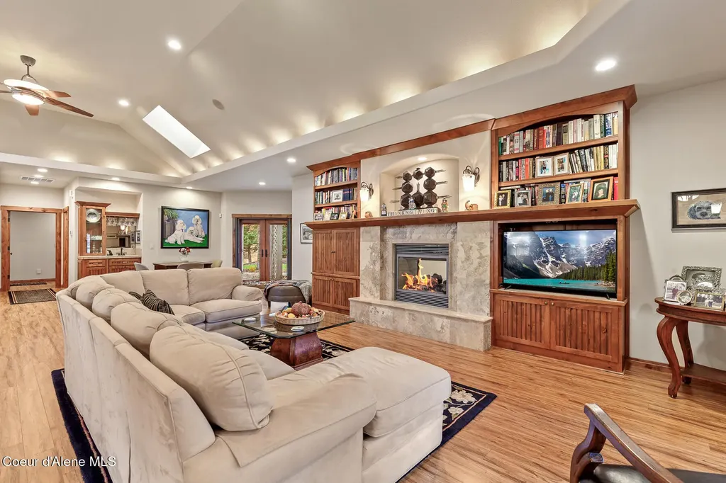 2240 E Woodstone Drive Hayden ID 83835